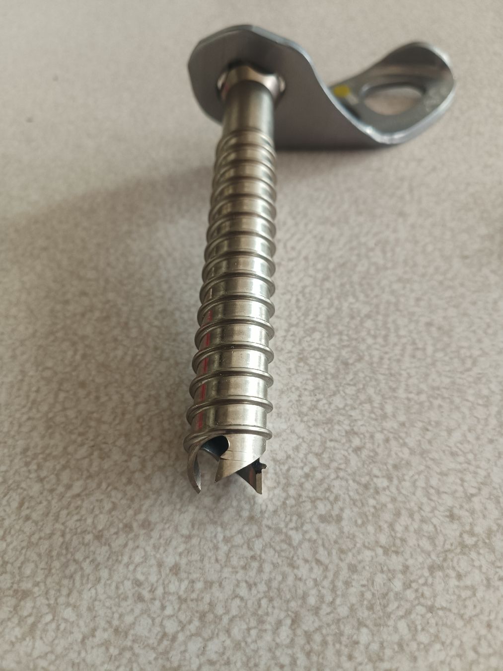 Kletterausrüstungen: Petzl Eisschraube – Neu (gemäss Beschreibung) aus Wichtrach von Quaglia.8 2