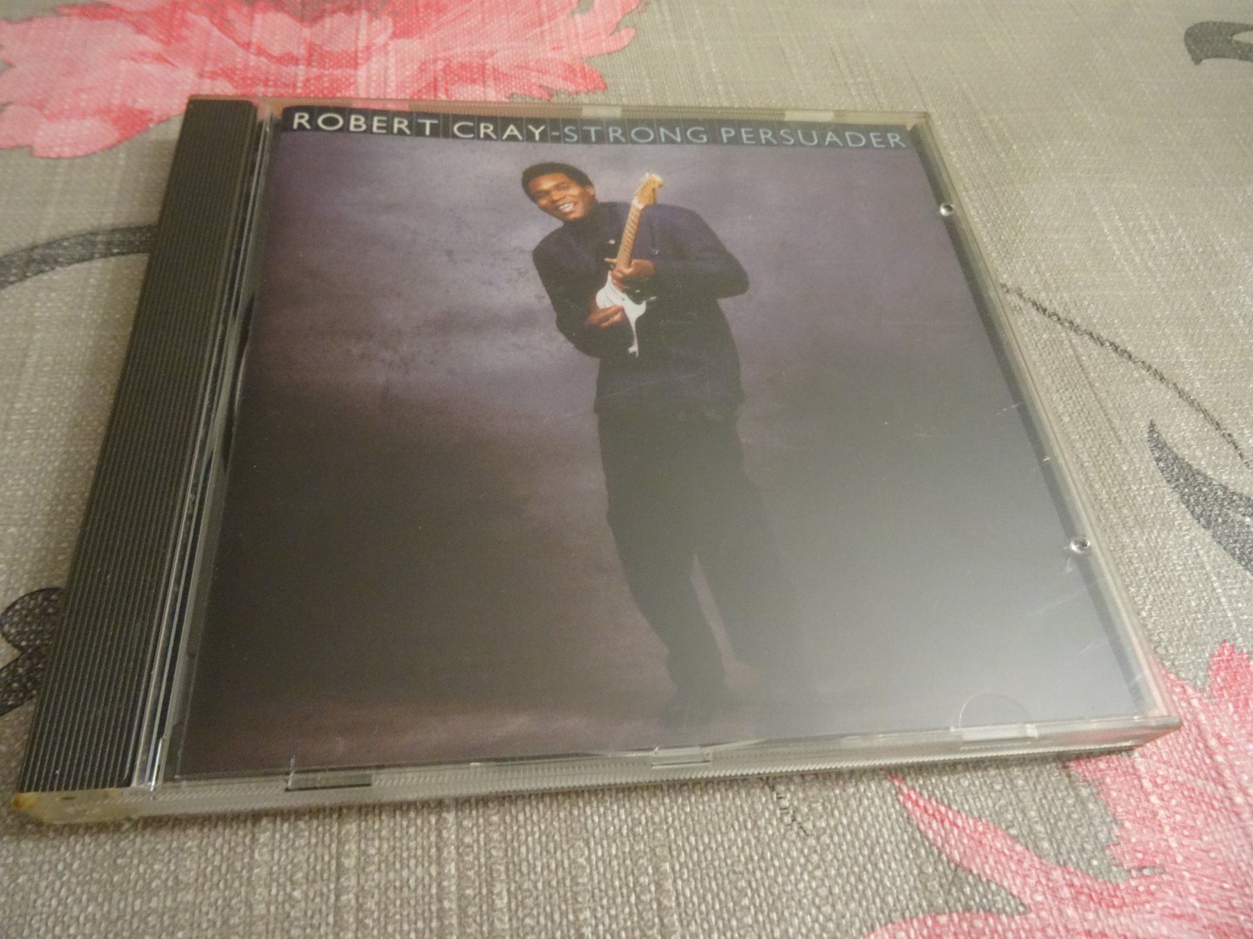 CDs: Robert Cray - Strong Persuader CD – Gebraucht aus Olten von Disc-Ausverkauf