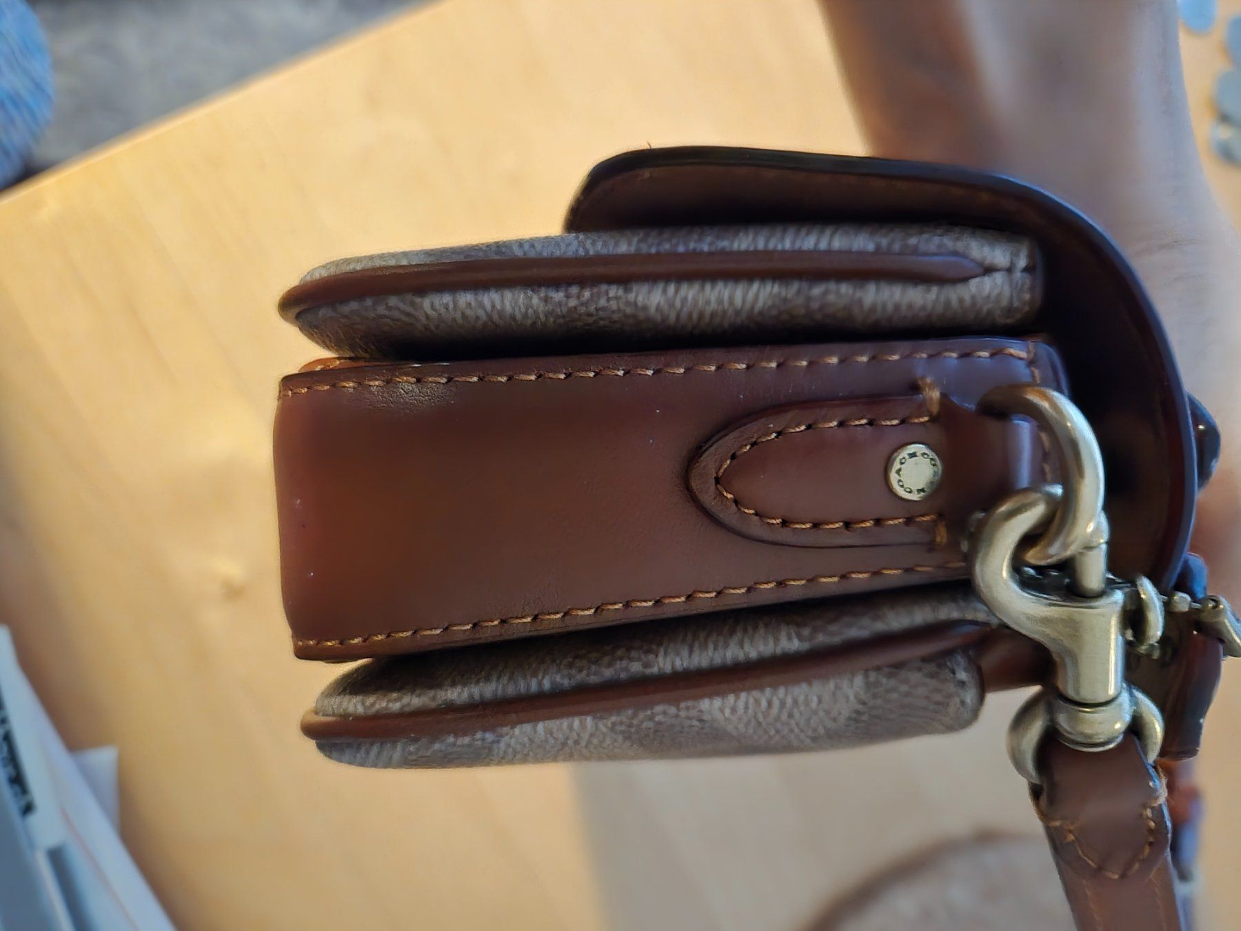 Coach Taschen für Damen: Coach kleine Tasche, neu – Gebraucht aus Luzern von Yumbob 1