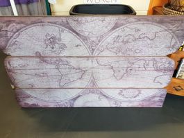 Grosses Bild "Weltkarte" auf Holzbrett