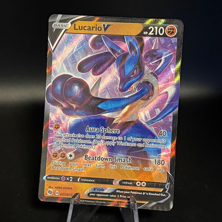 Carta Pokémon Ultra Rara c/ Muita Vida Hp Alto Charizard V Astro