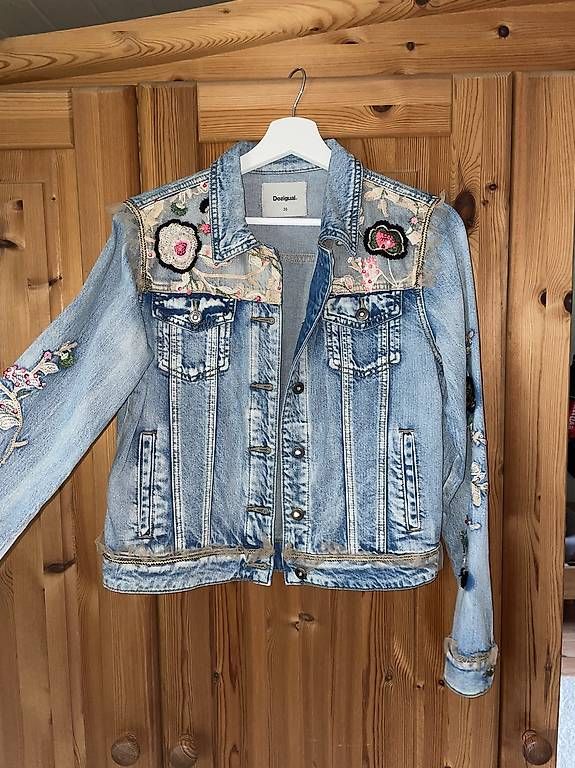 Giacche: Desigual Jeansjacke – Usato da Nunningen venduto da el_vcv9