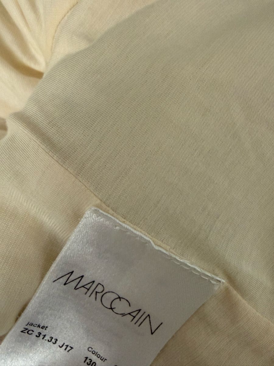 Marc Cain Jacken: Marc Cain Teddyjacke Creme – Gebraucht aus Mettmenstetten von _4_YOU_ 7