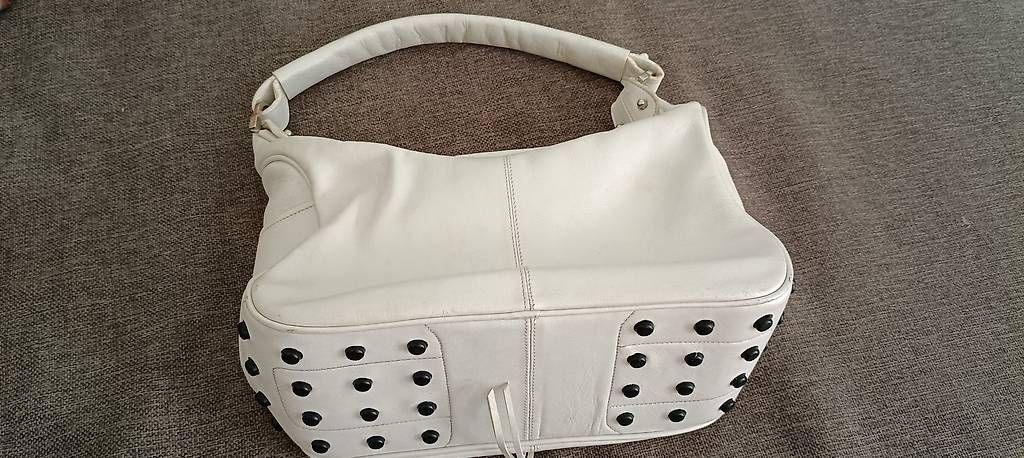Taschen für Damen: Echt - Leder Handtasche  – Gebraucht aus Fisibach von zebra17 3