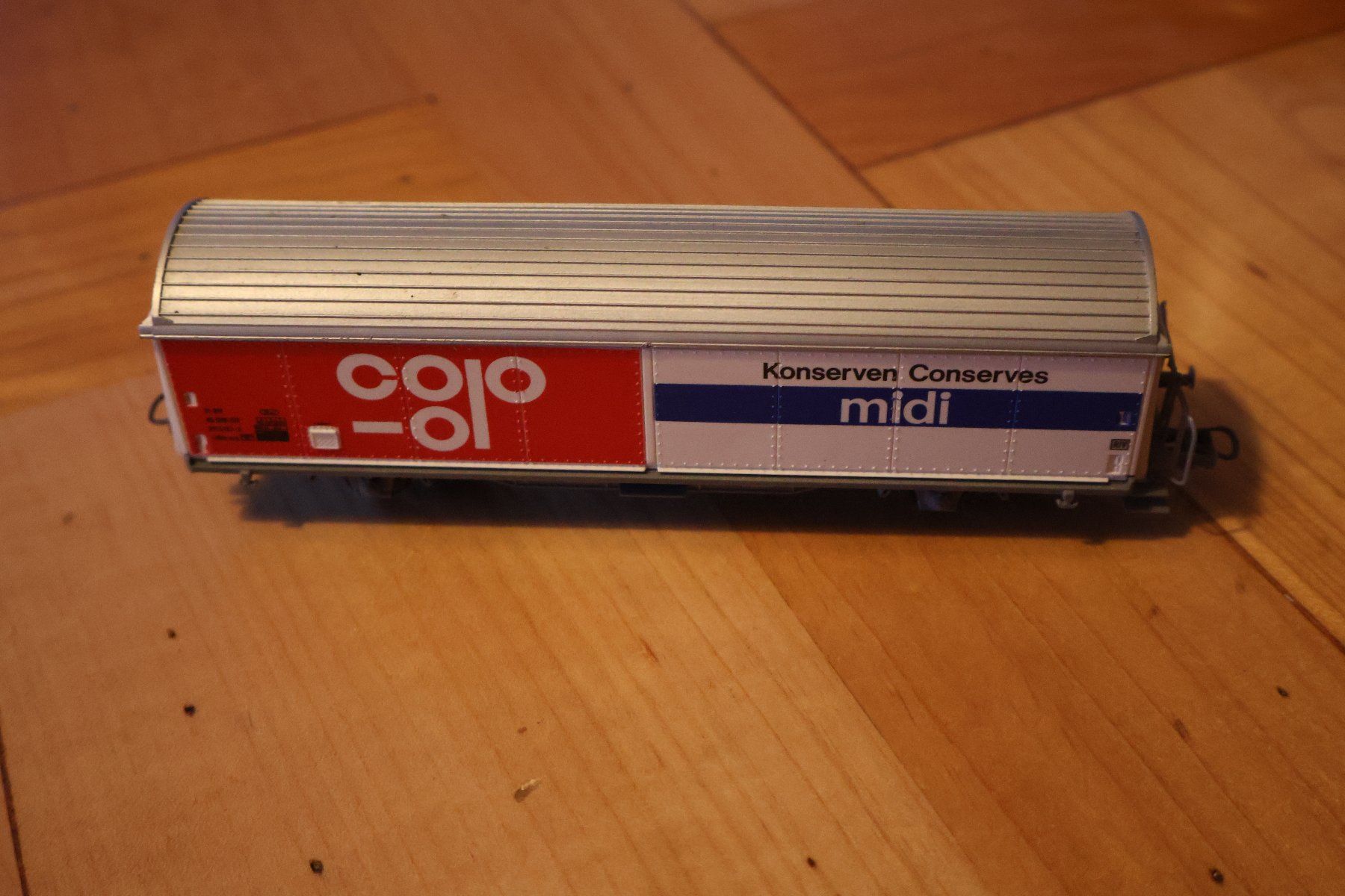 Roco Modellini di ferrovie: Roco Coop Güterwagen – Usato da La Tour-de-Peilz venduto da valoute 1