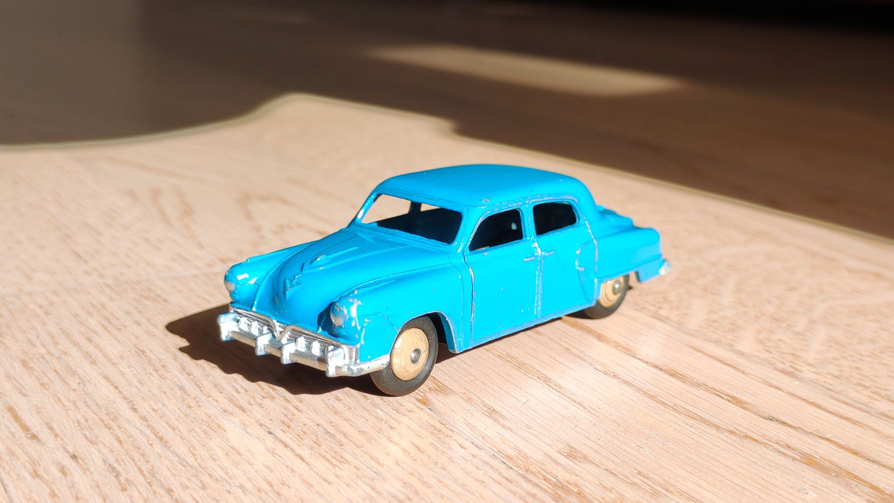 Dinky Toys Modellini d'auto: Dinky Toys 7 modèles et panneaux – Usato da Meyrin venduto da bla_z925 2