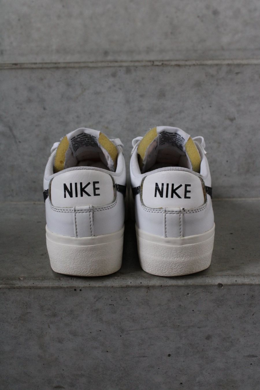 Nike Scarpe da uomo: Nike Blazer Low '77 Platform Sneakers – Usato da St. Gallen venduto da look-twice 5