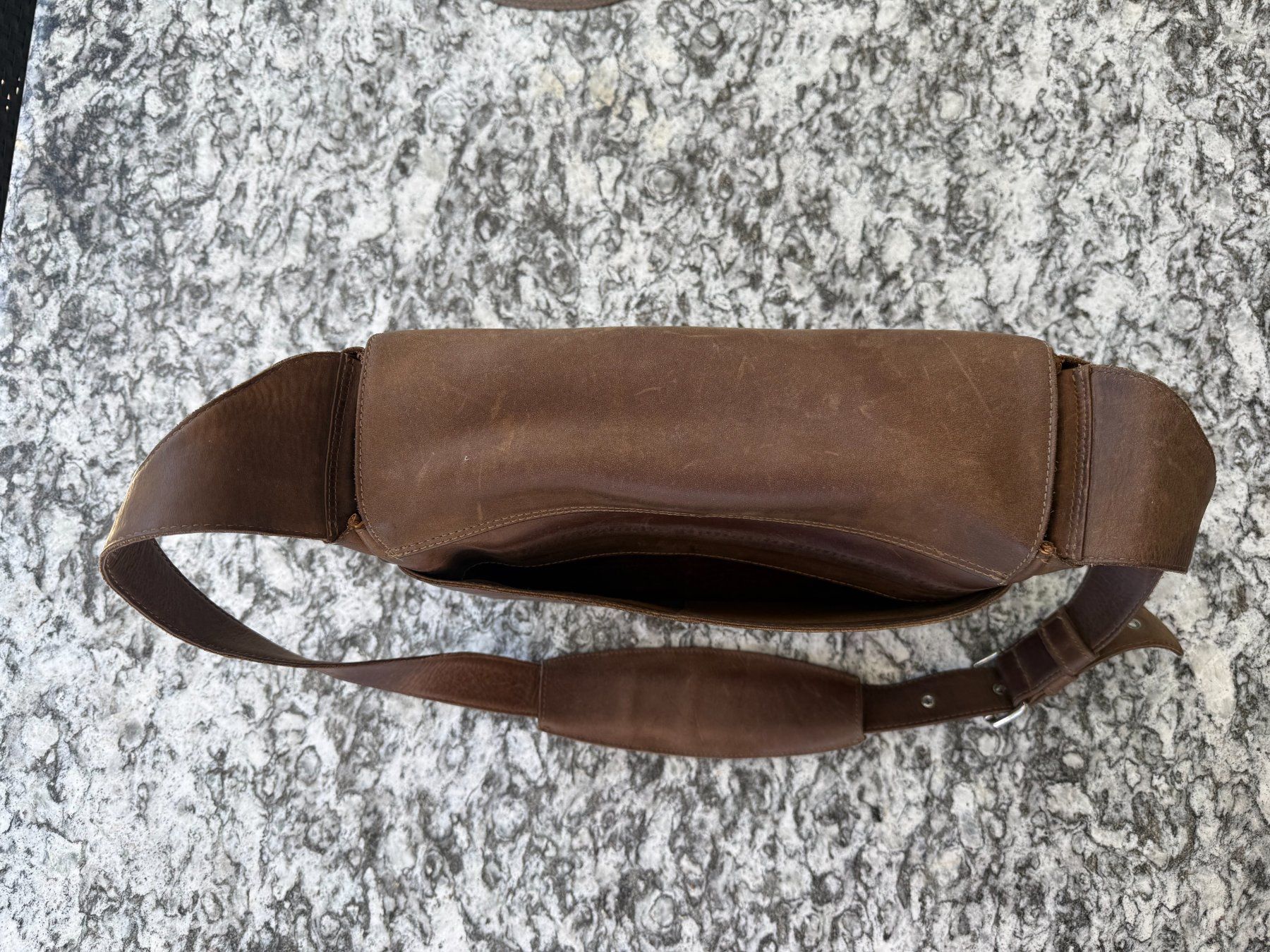 Borse: Dothebag Ledertasche Messenger naturbraun – Usato da Wiesendangen venduto da Fior 3