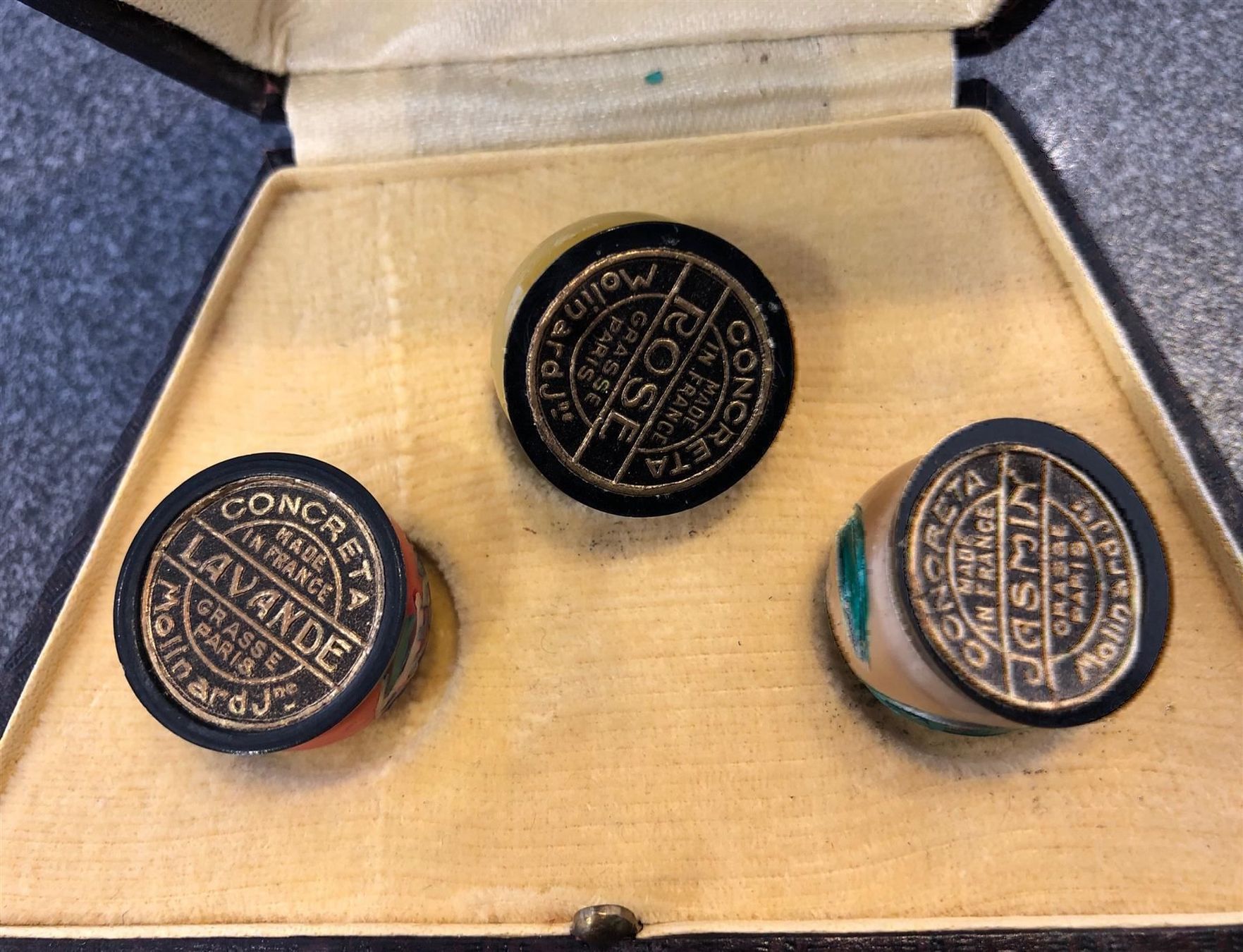 Balenciaga Parfum & Eau de Toilette: Museumsstück PARFUM um 1920 GRASSE PARIS – Gebraucht aus Lufingen von Rac0 4