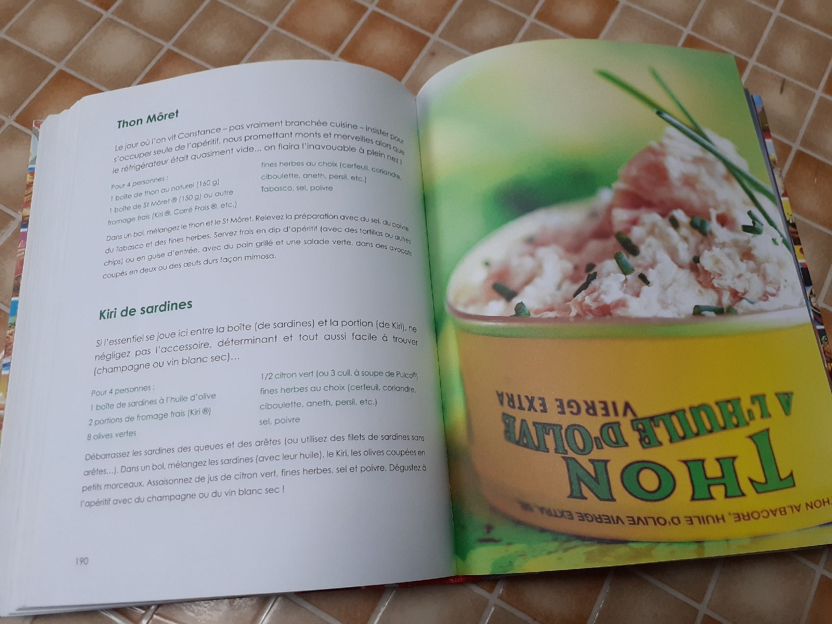 Libri: Livre recettes de marques cultes – Usato da Bure venduto da Srh2 7