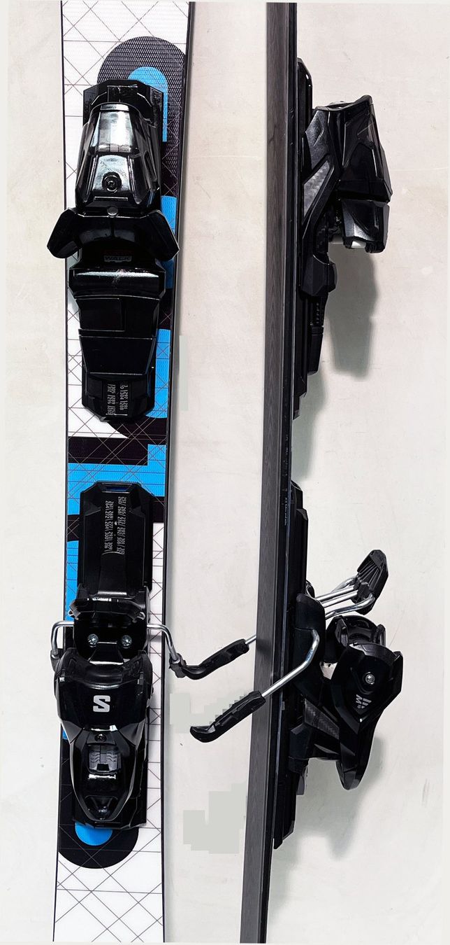 Stöckli Skis: Stöckli LOOP JR    131 cm; eine Saison gebraucht mit Holzker – Gebraucht aus Brüttisellen von SkiverkaufStepan 2