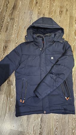 Winterjacke Herren dunkelblau Grösse 50 neuwertig