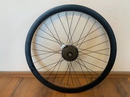 27.5 Zoll Fahrradfelgen Hinterrad mit Kassette 7-Gang NEU