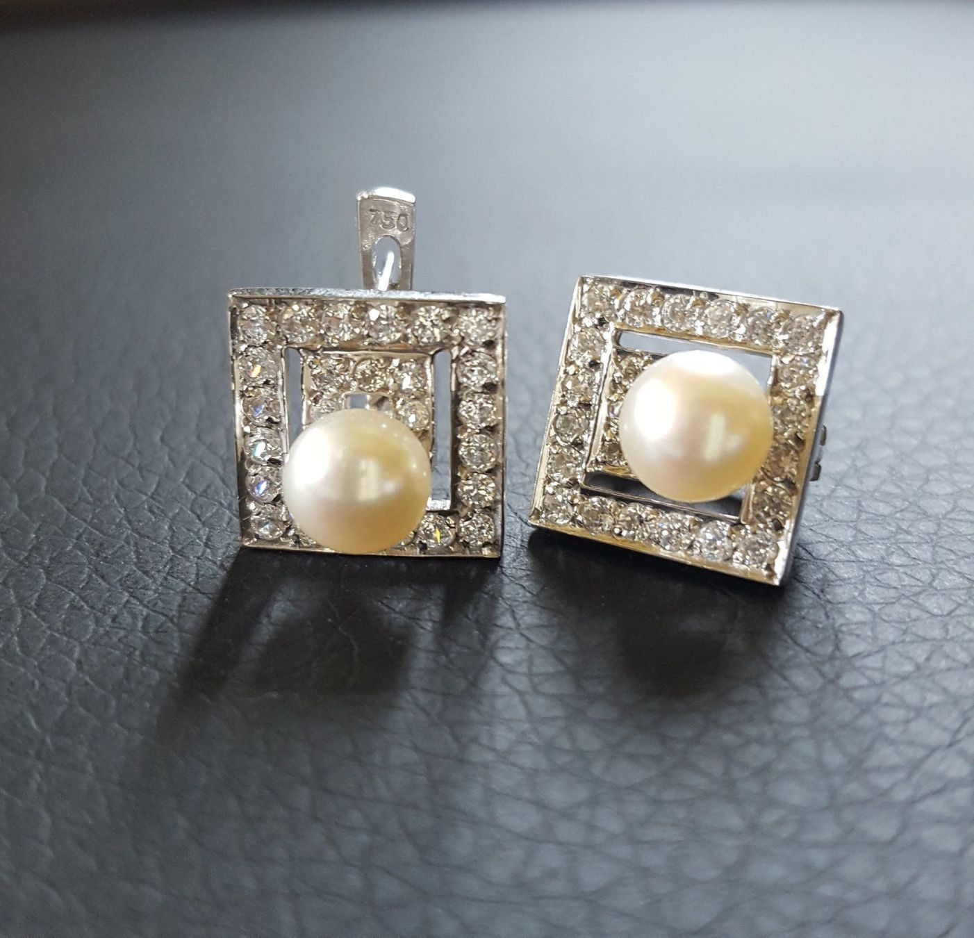 Orecchini pendenti & Orecchini a lobo: 750 Weiss Gold Perlen Ohrstecker/Steine – Usato da Wald ZH venduto da Dasilver 5