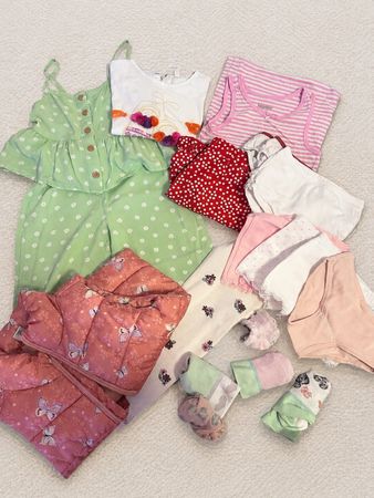 Kleiderpaket 98-104//Mädchen