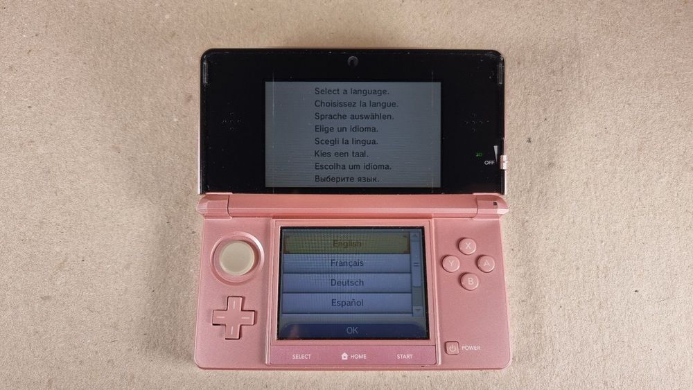Nintendo 3DS Coral Pink – Ouvert Mais Jamais Utilisé – Chargeur Inclus