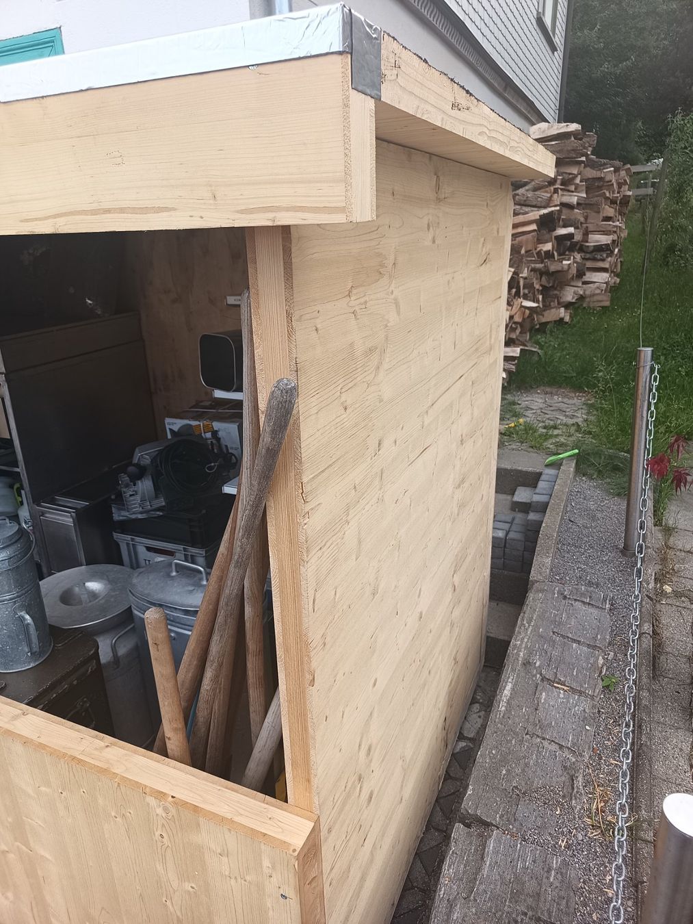 Altro per Eventi aziendali & Feste: Holzhütte Marktstand Verkaufsstand – Usato da Oberegg venduto da A-Z.Handel.Loehrer 3