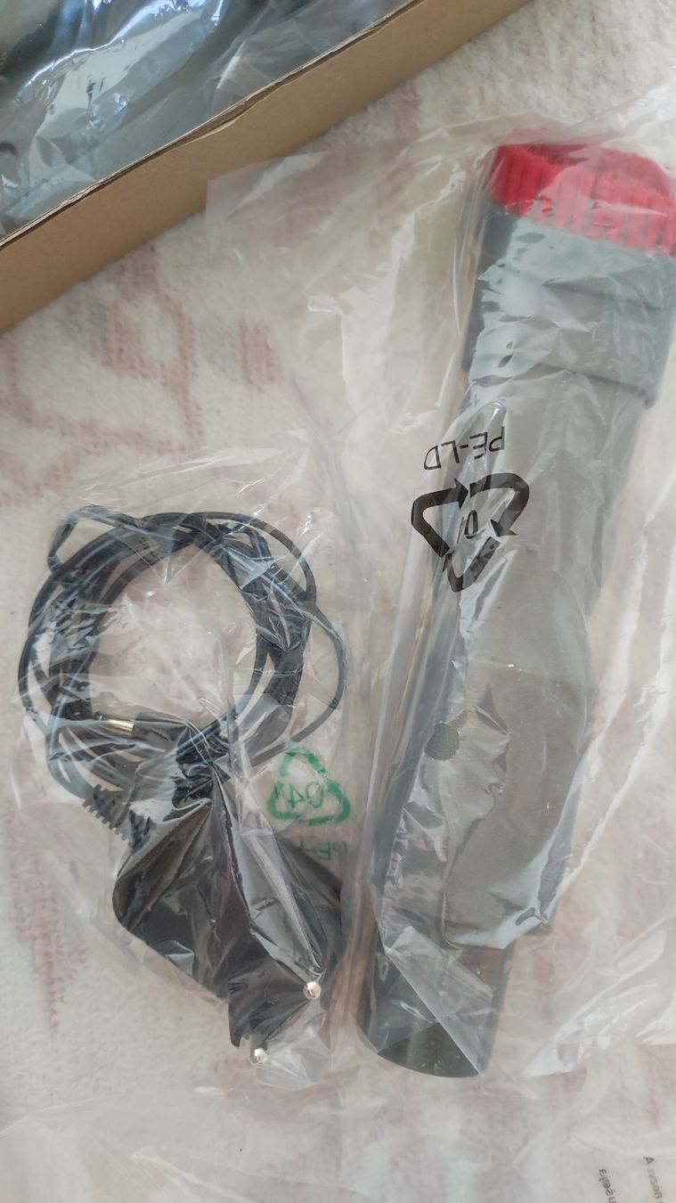 Aspirapolveri & Accessori: Vortex Staubsauger kabellos mit Akku – Usato da Sempach Station venduto da Szizi 5