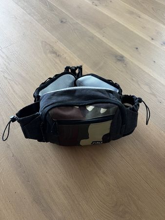 Coole Bauchtasche / Hüfttasche Camouflage - Top Zustand!