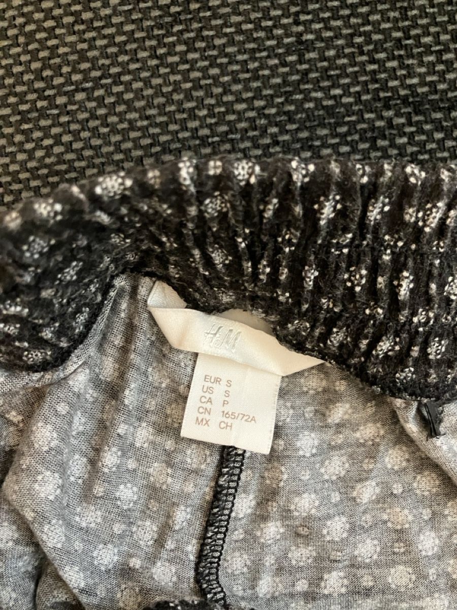 H&M Pantaloni: Stoffhose von H&M, Grösse S – Usato da frauenfeld venduto da Lahu8 1