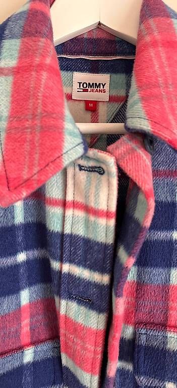 Giacche: Tommy Jeans Jacke neu M – Usato da Schaffhausen venduto da -sterntaler- 1