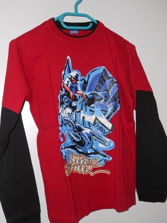 Neu: T'Shirt langarm mit Motiv - rot/schwarz - Gr.164