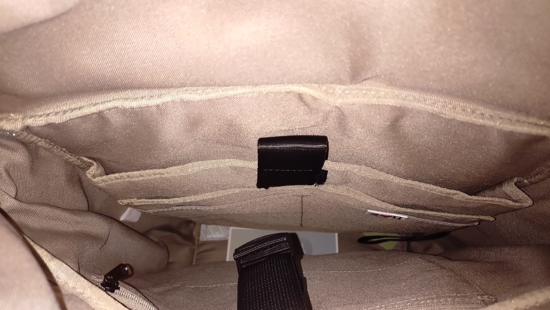 Zwei Sacs à dos: Sac à dos Zwei - CAR200 – Neuf avec emballage d'origine à Fribourg par Gil_tg85 4