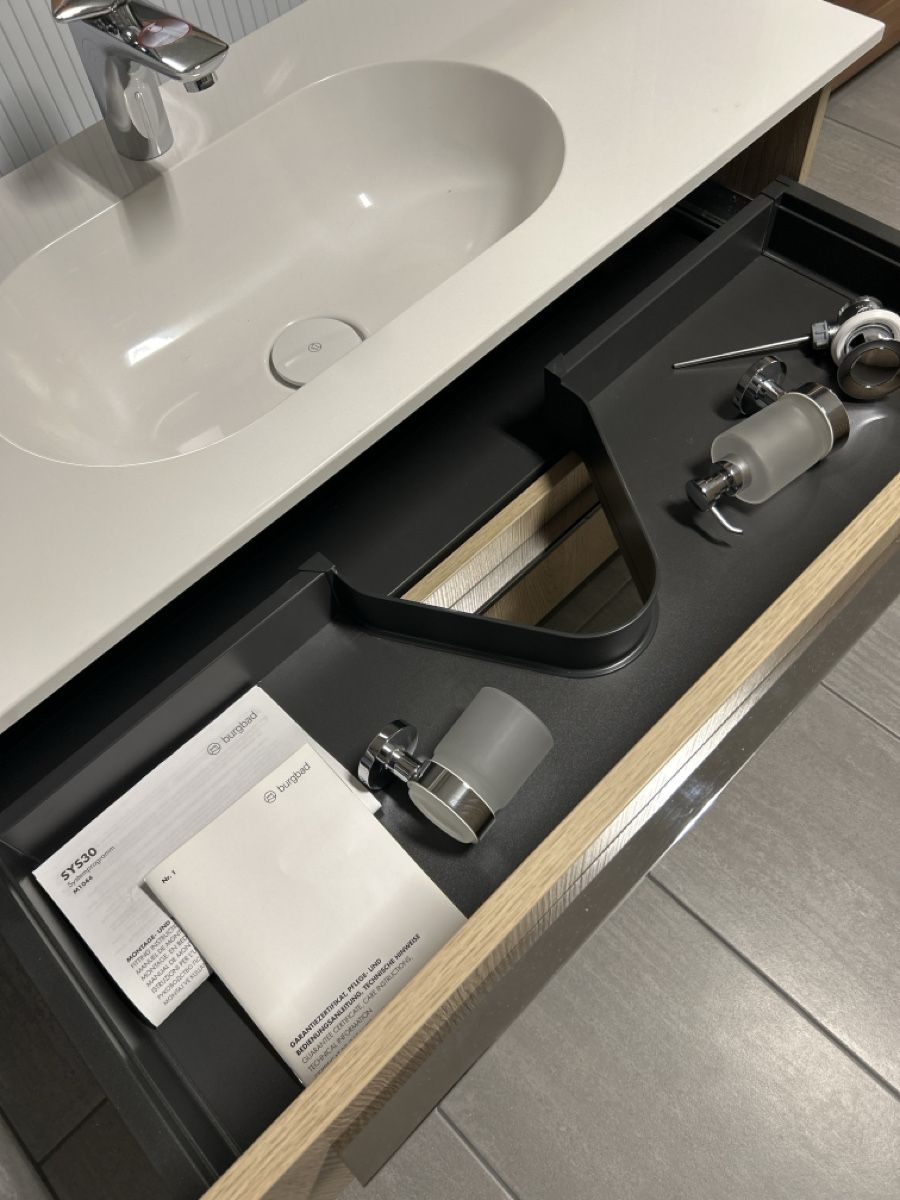 Armadietti a specchio: Badezimmer möbel – Nuovo (secondo la descrizione) da Aarwangen venduto da use_xly2 2