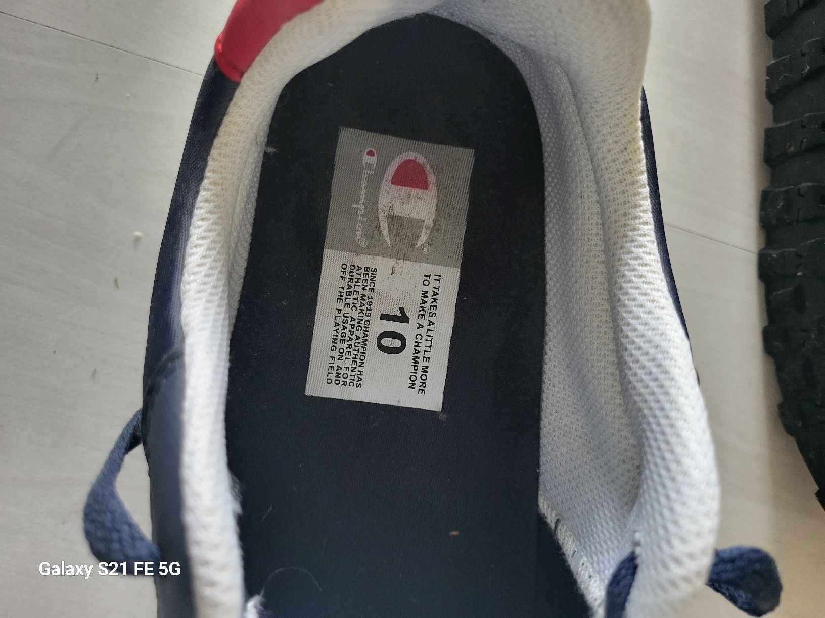 Champion Scarpe da uomo: CHAMPION SCHUHE NR.43 UNISEX – Nuovo (secondo la descrizione) da Riehen venduto da tamola67 6