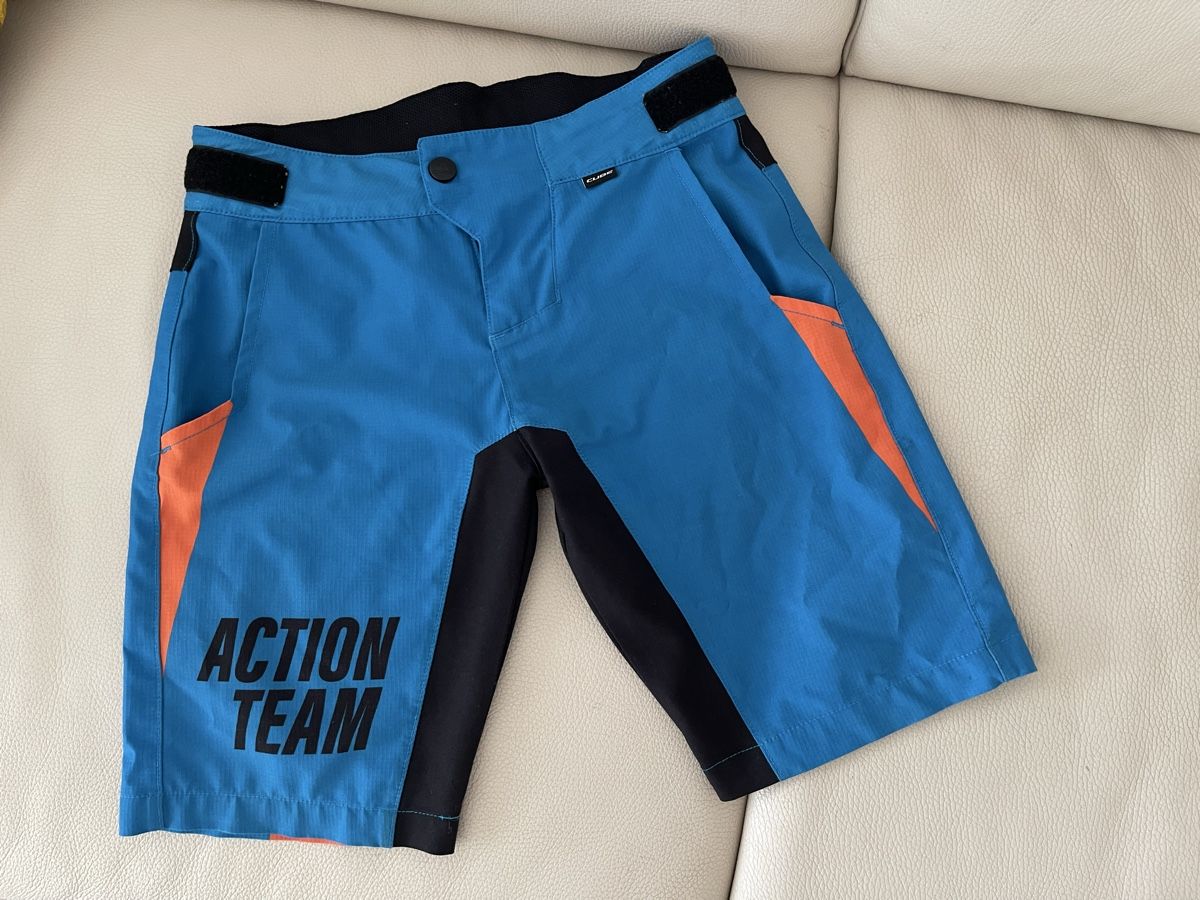 Cube Hosen: Cube MTB Hose Gr. 134 – Gebraucht aus Wichtrach von Adriana222