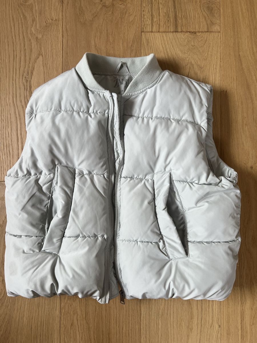 Zara Altro abbigliamento per bambina: Zara Gilet – Usato da Rorschach venduto da ivi7764