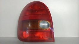 Opel Corsa B Rückleuchte  > links.