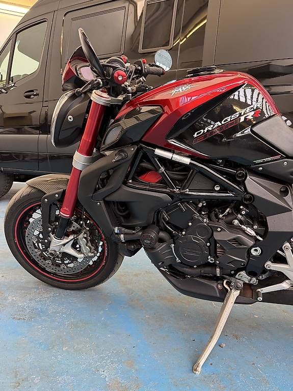 Strasse: Mv Agusta Dragster 800rr – Gebraucht aus Wald Ar von and_hd2f 9