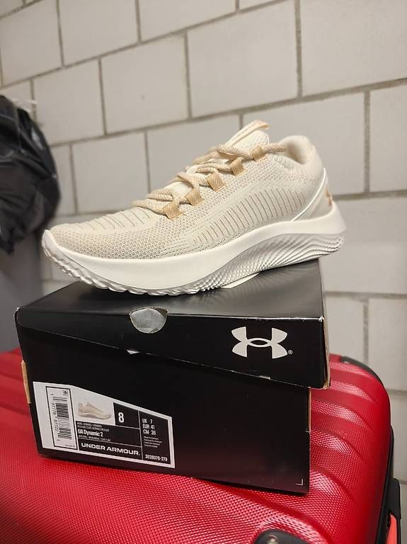 Scarpe da uomo: Under Armour Schuh Dynamic 2 – Usato da Kirchberg BE venduto da naa_lxk5