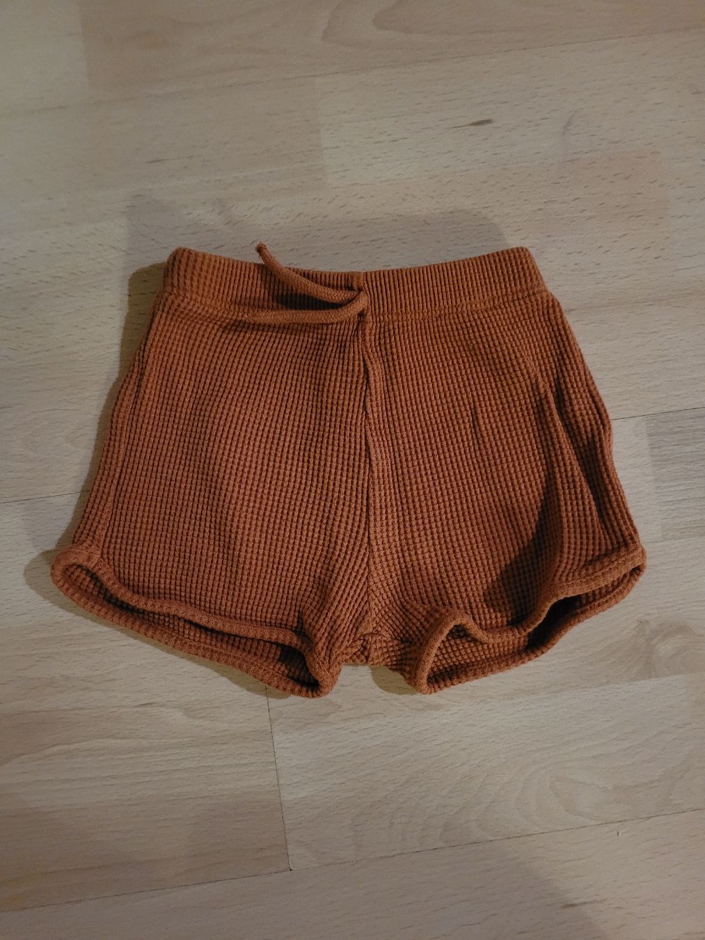 Zara Pantaloni: Hose Zara gr. 74 – Usato da Inwil venduto da Flower2325