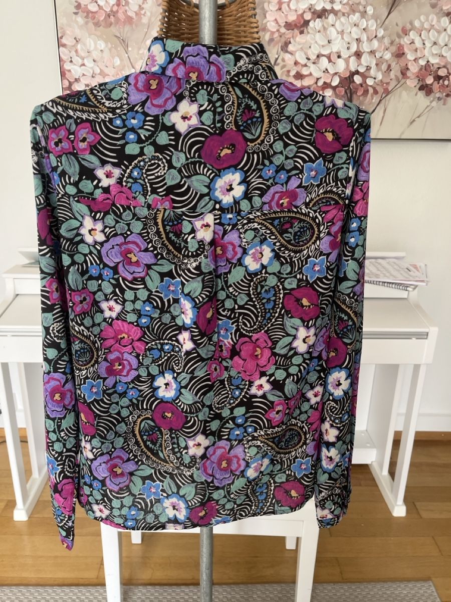 Camicette: Bluse mit Blumenmuster, Cerise Blue, M – Usato da Solothurn venduto da Bobesch08 3