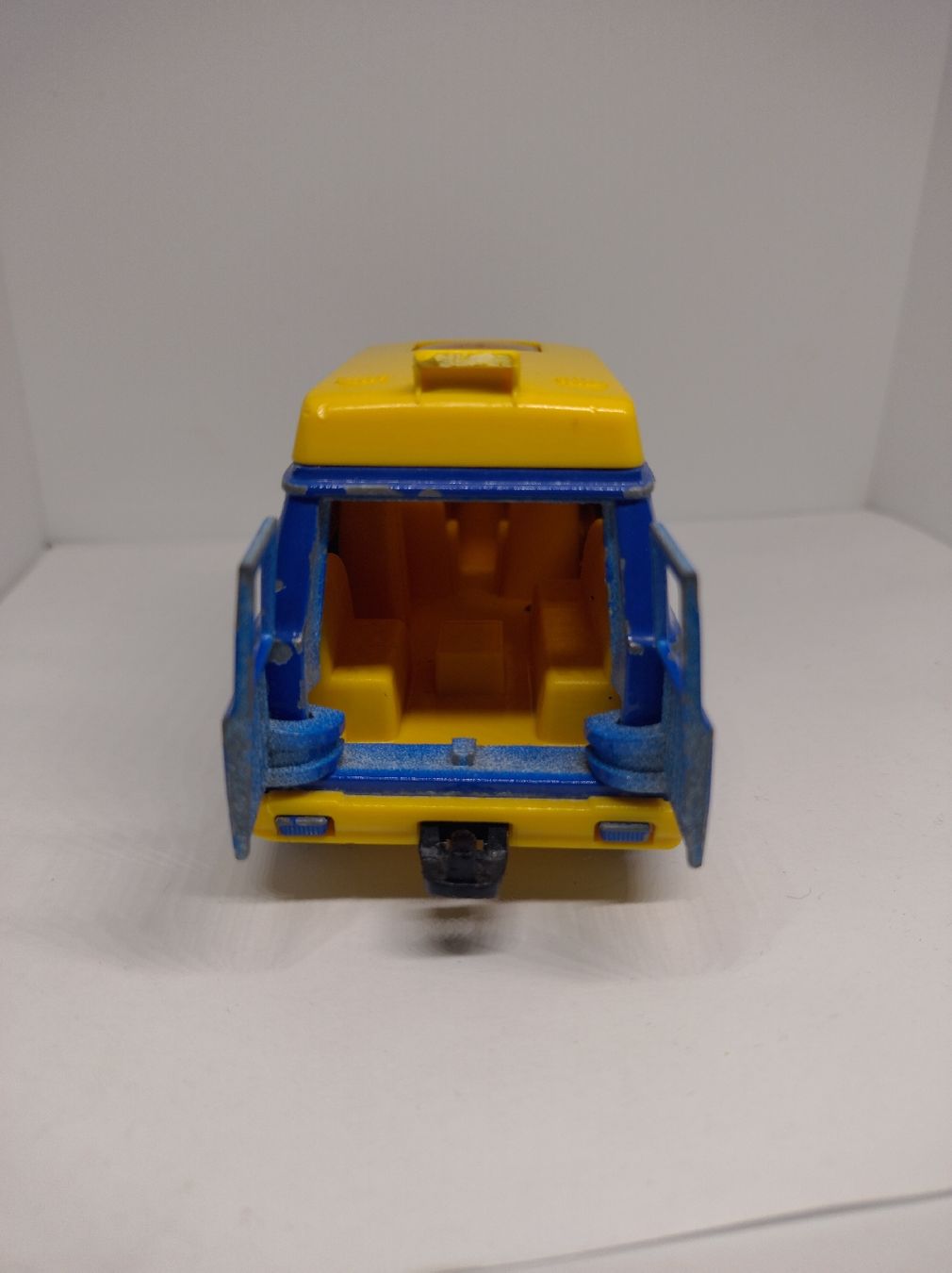 Majorette Modellini d'auto: Majorette, US Van 1/36 – Usato da La Chaux-de-Fonds venduto da Pierrot8404 3