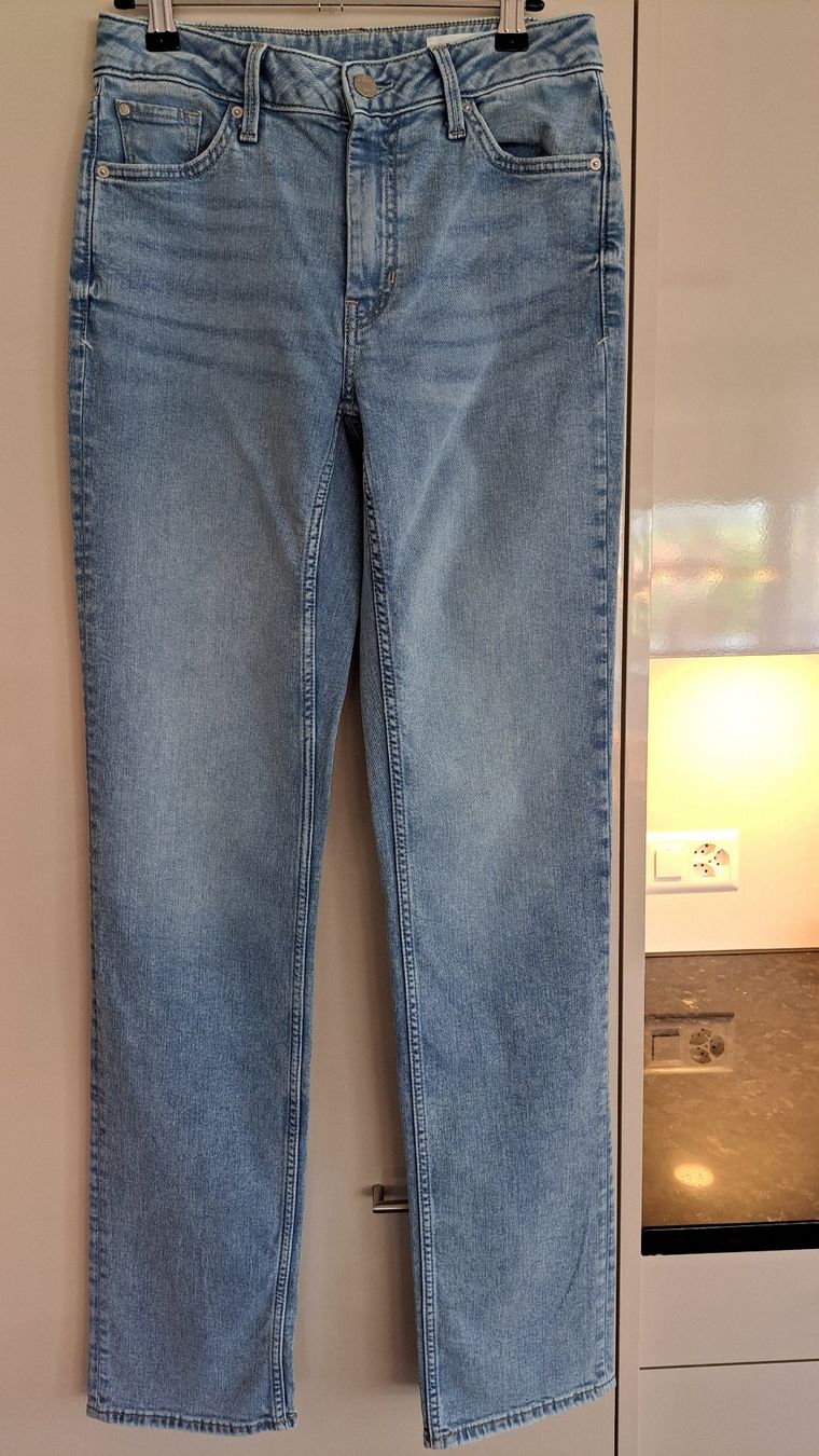 S.Oliver Jeans: S.Oliver Jeans "Karolin" – Neu (gemäss Beschreibung) aus Elgg von Semmerli