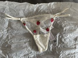 Intimissimi Spitzen-Tanga weiß Gr. M Erdbeeren