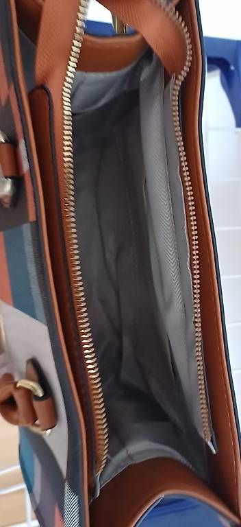 Borse da donna: Coole Handtasche im Karo-Design, Neu – Nuovo e nell'imballaggio originale da Ittigen venduto da SandBell 2