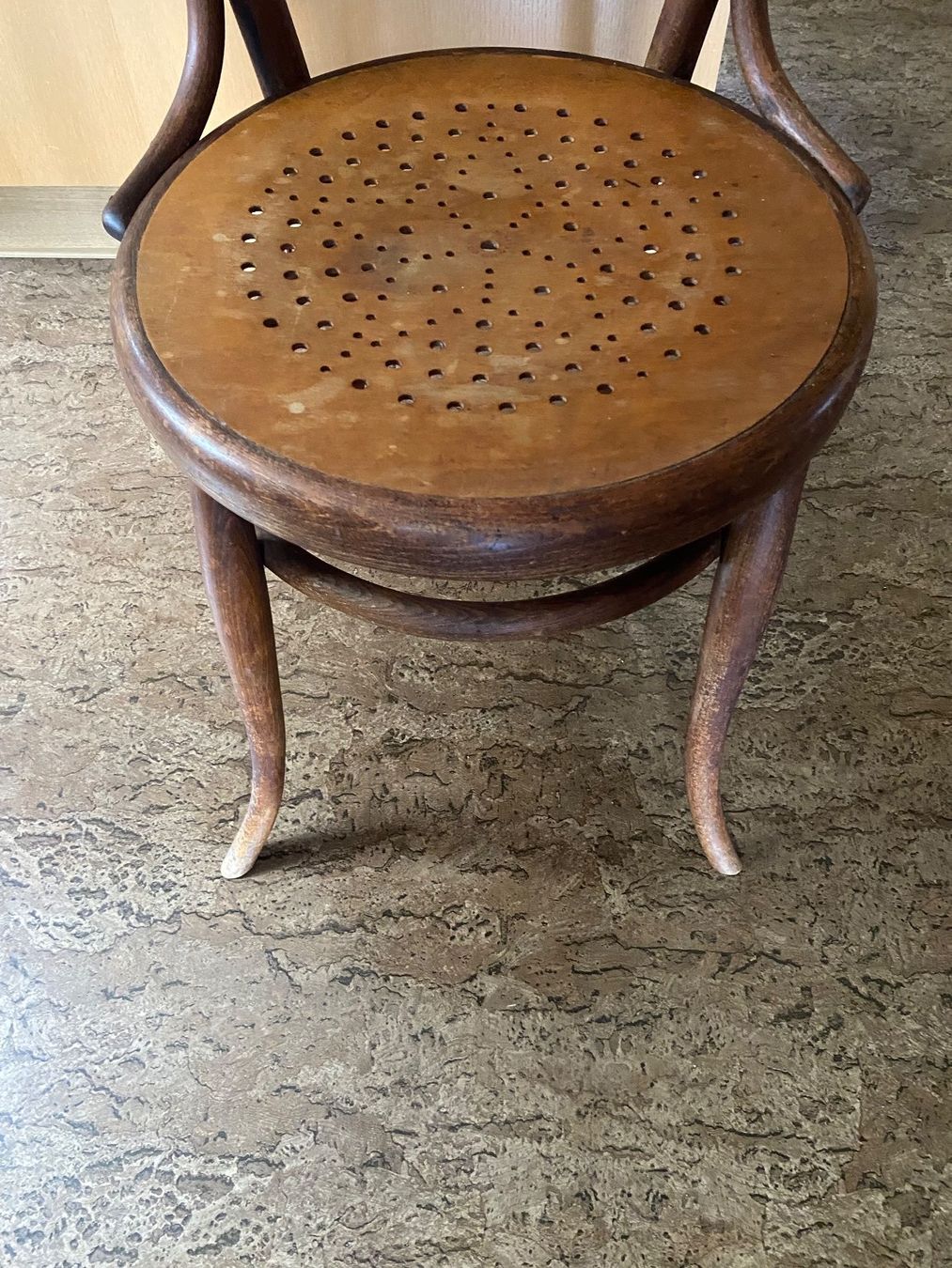 Sedie: Holzstuhl gebogen Thonet Stil Bugholz Sitz Sternmuster – Usato da Stein AR venduto da claire009 2