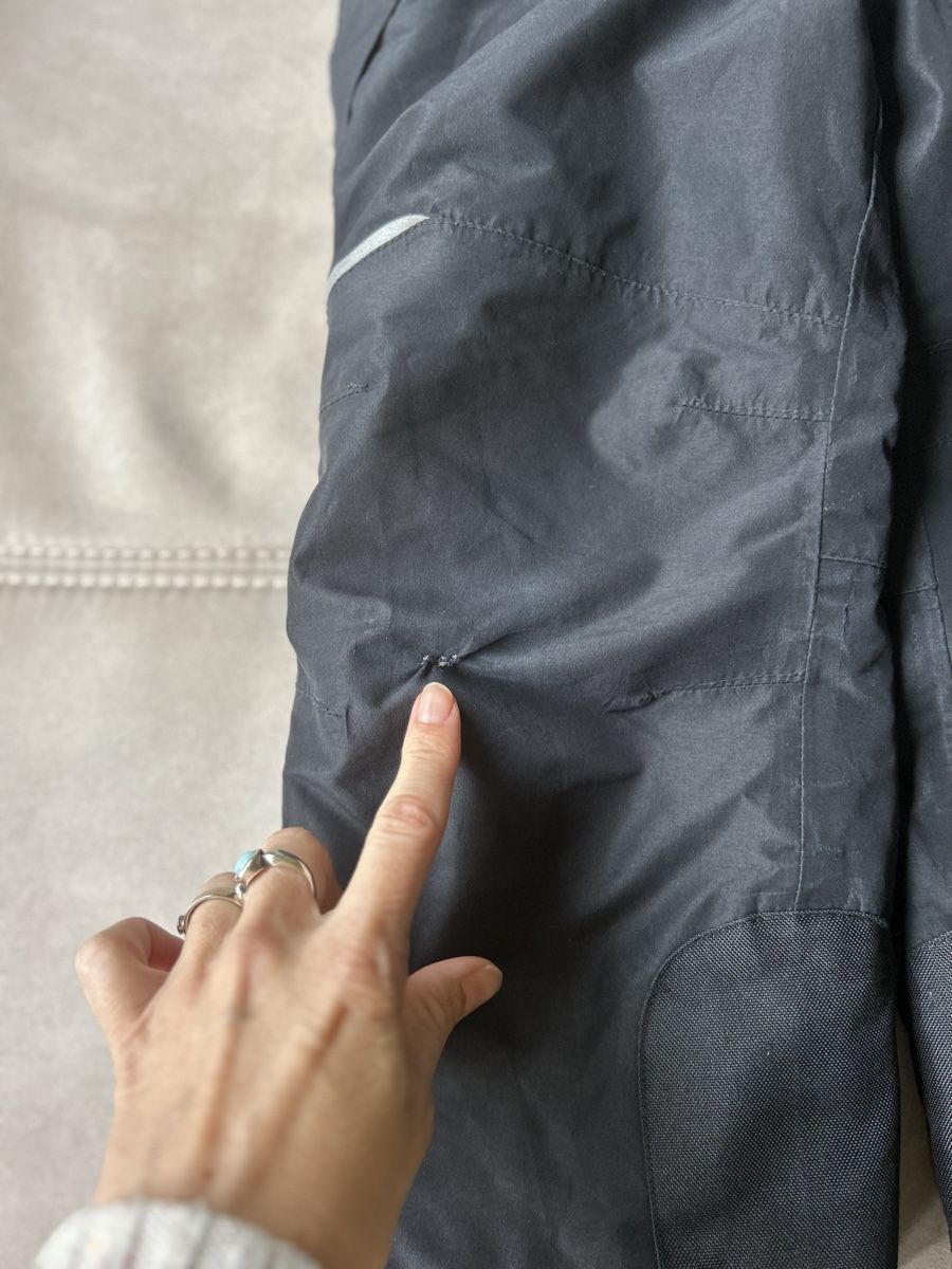 Hosen: Schwarze Skihose Gr. 98/104 – Gebraucht aus Birmensdorf ZH von LXro 2