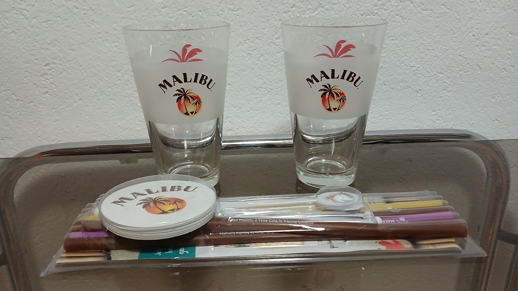 Bicchieri: MALIBU Trinkgläser mit Party Pack – Usato da hinwil venduto da tho_j6kz