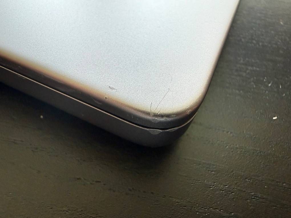 Apple Notebook: Macbook Pro 16 GB / 1 TB SSD – Usato da Lenzburg venduto da ftorrisi 3