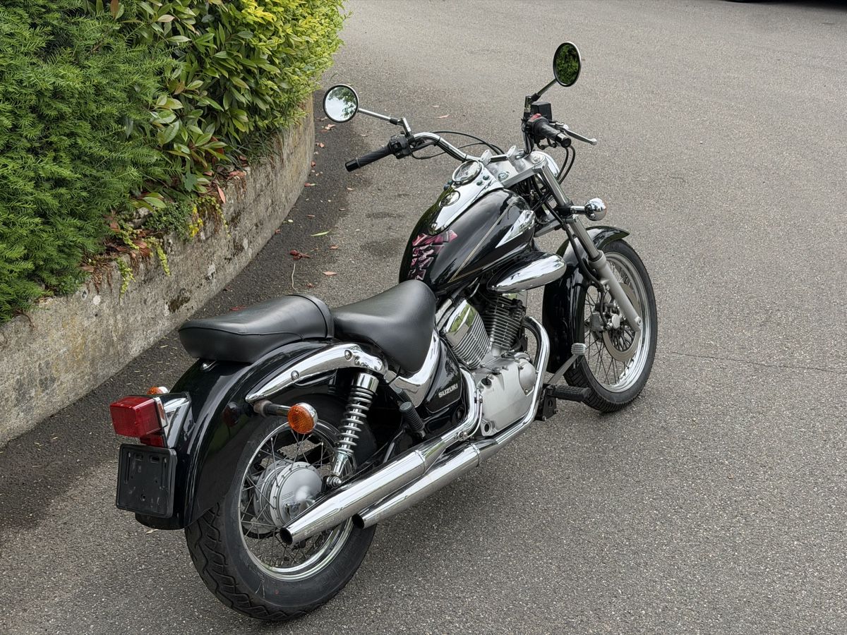 Suzuki Chopper: SUZUKI VL125cc  – Usato da Zullwil venduto da Autocentersalii 2