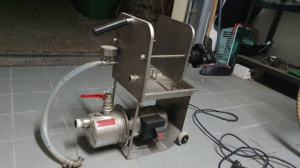 Tutte le macchine: Filtratrice per vino – Usato da Brione sopra Minusio venduto da Noe2702 1
