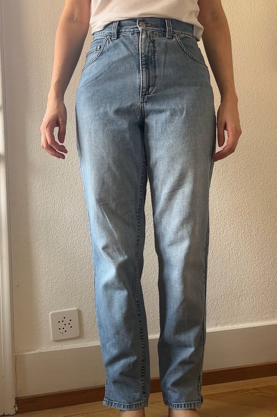Joop Jeans: Original JOOP! Jeans: Vintage, Hellblau, Gr. 36 – D'occasion à Zürich par elenaknecht