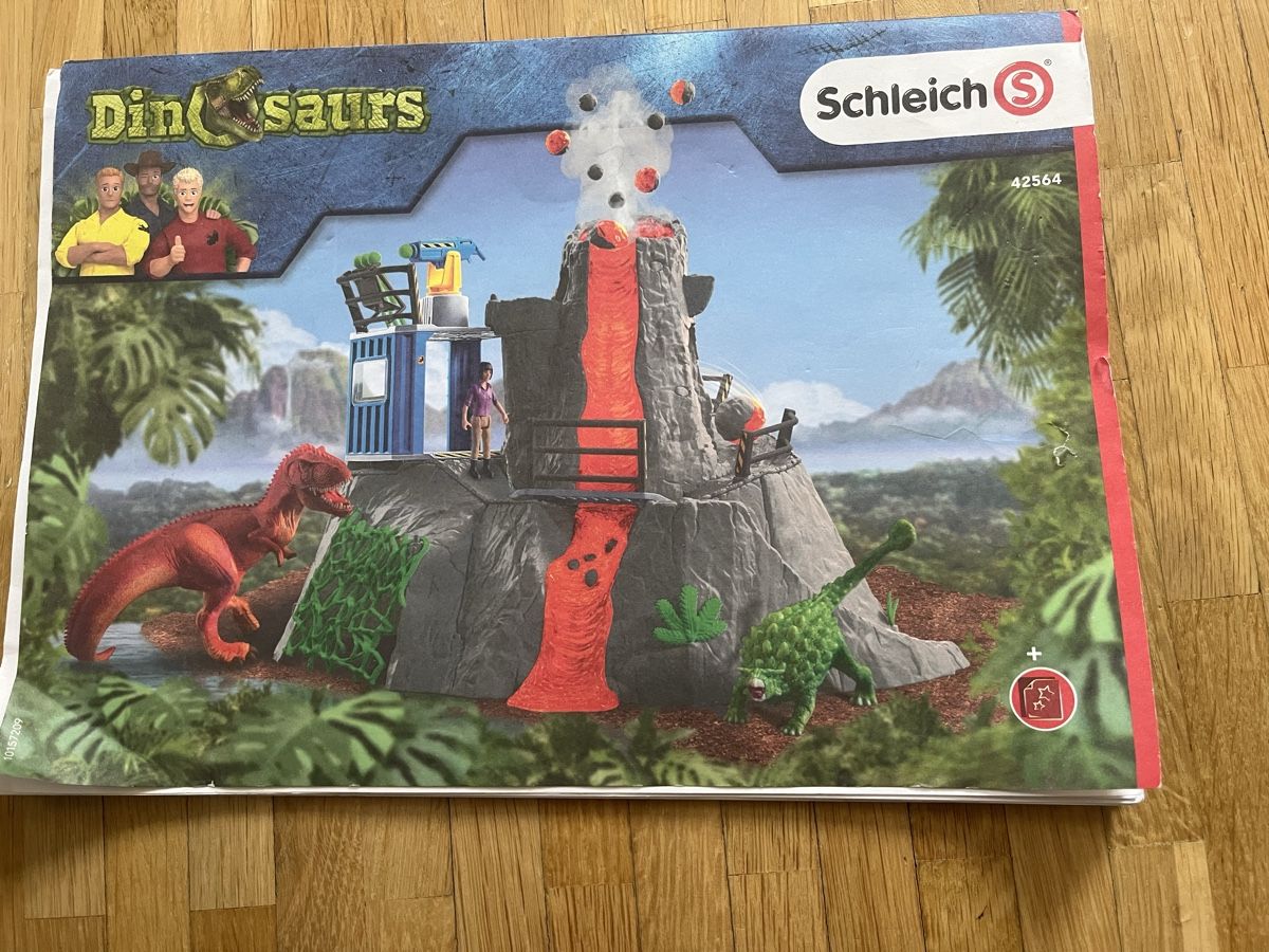 Schleich Spielzeuge: Schleich Dinosaurs Vulkan-Expedition (42564) – Gebraucht aus St. Gallen von chrismotov 1