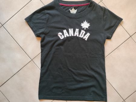 Neues ungetragenes Canada Damen T-Shirt