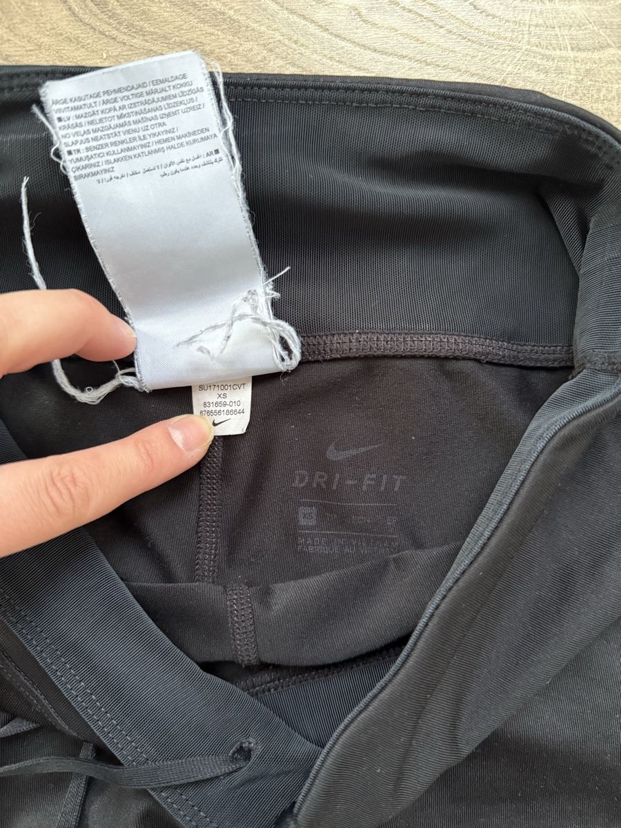Leggings: Sporthosen – Usato da Hölstein venduto da leoritav 2
